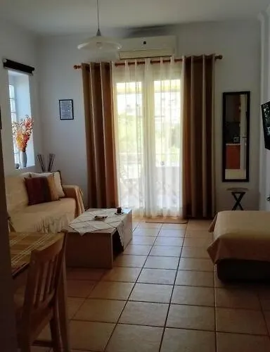 Quiet New Apartment-5' To The Beach, 15' To Center *