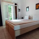 شقة Quiet New Apartment-5' To The Beach, 15' To Center خانيا