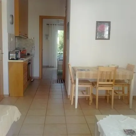 아파트 Quiet New Apartment-5' To The Beach, 15' To Center