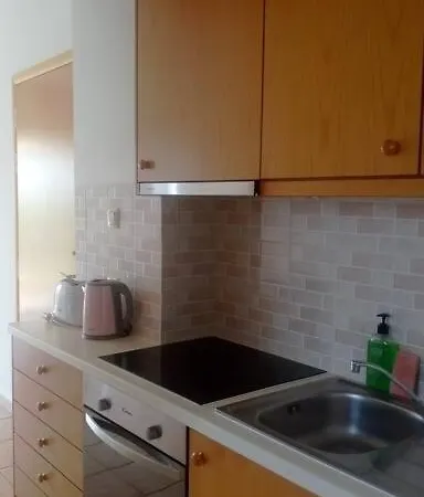Διαμέρισμα Quiet New Apartment-5' To The Beach, 15' To Center
