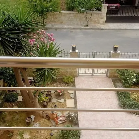 Apartament Quiet New Apartment-5' To The Beach, 15' To Center