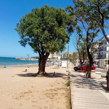 Quiet New Apartment-5' To The Beach, 15' To Center Apartament *